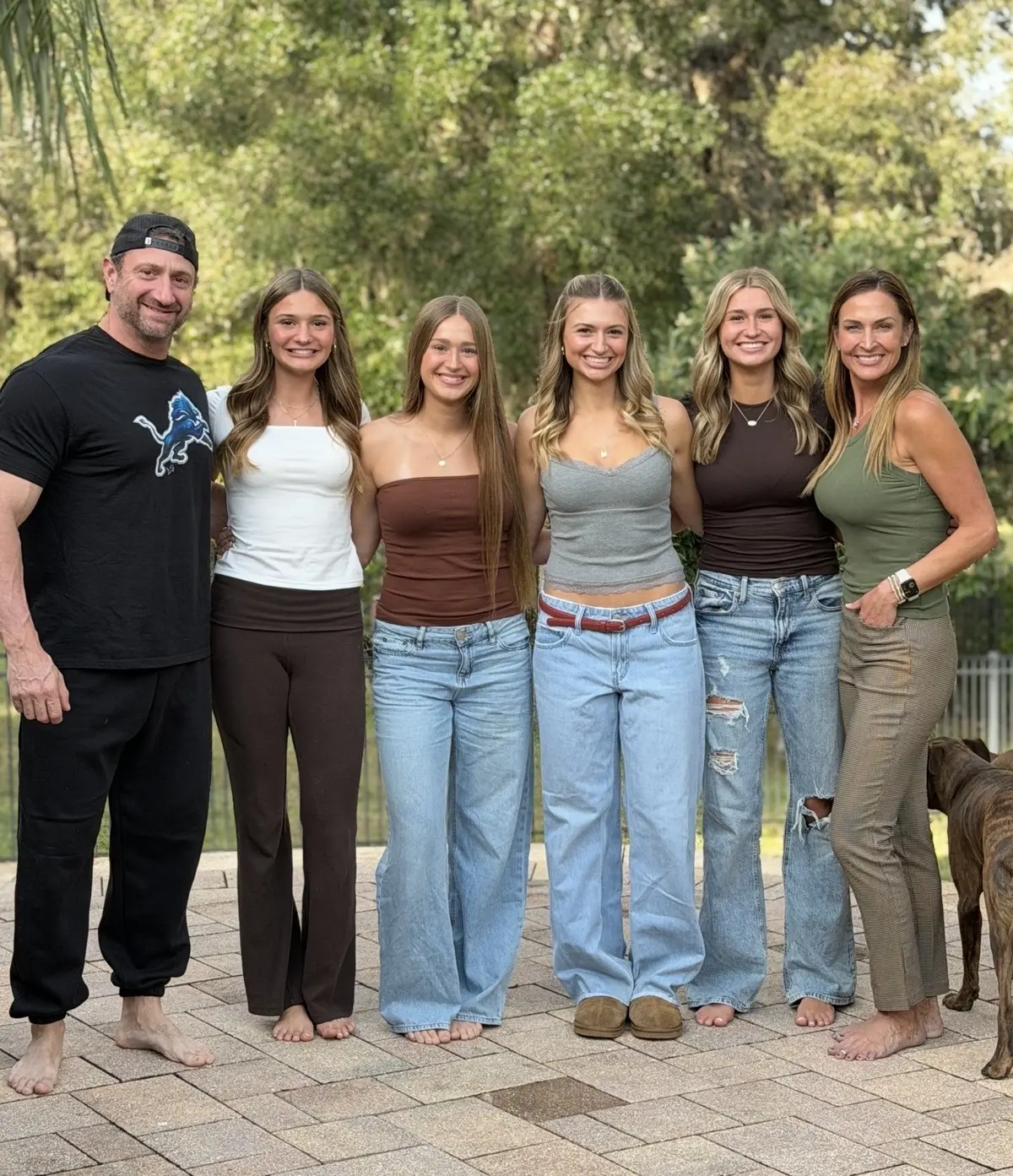 With his wife, four daughters, and family dog — Dean Perrone Gen X UGC Creator